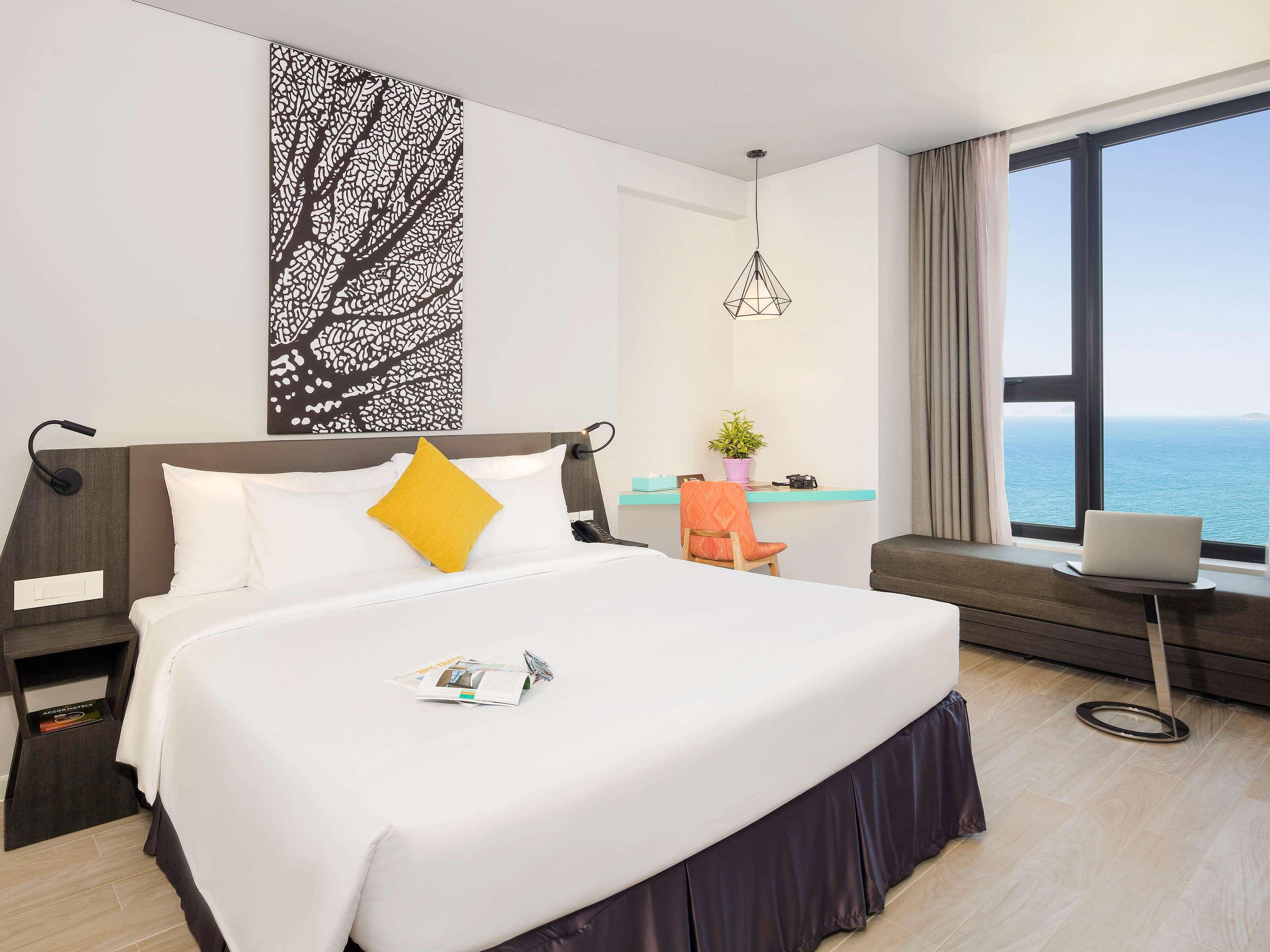 Готель Ibis Styles Нячанг Екстер'єр фото