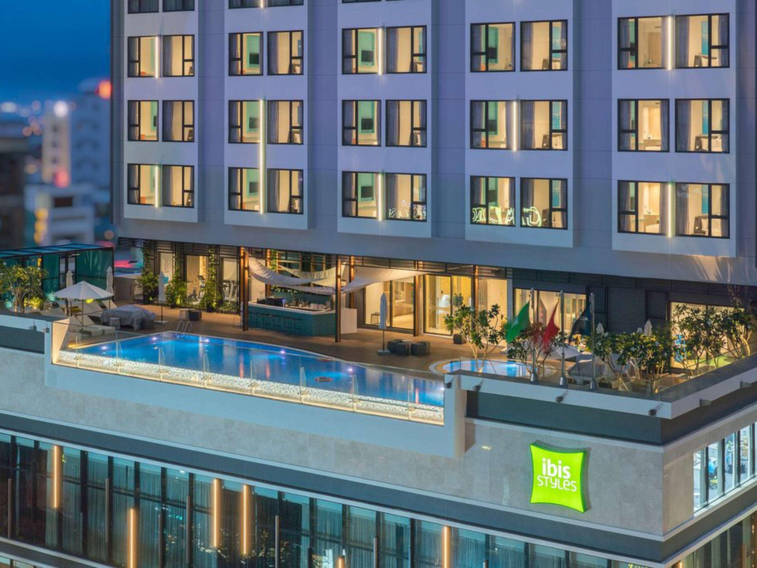 Готель Ibis Styles Нячанг Екстер'єр фото