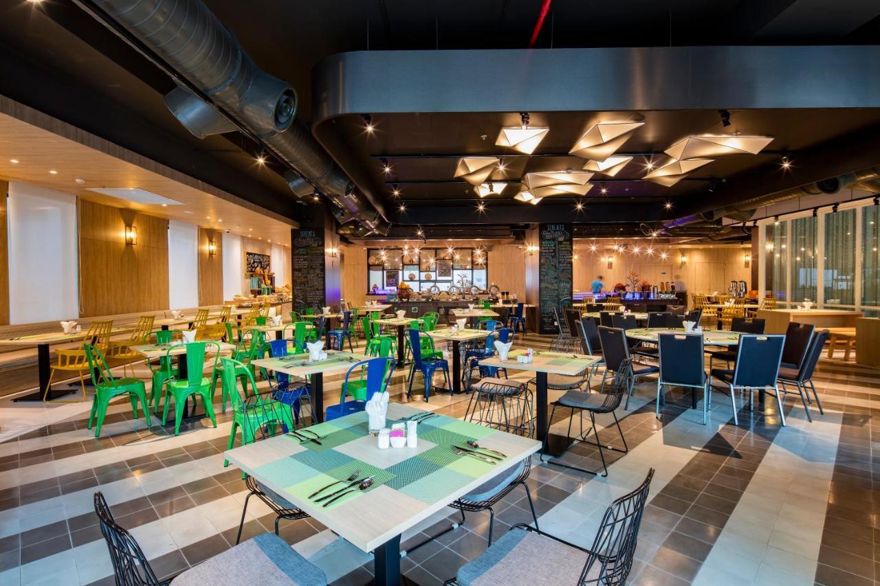 Готель Ibis Styles Нячанг Екстер'єр фото
