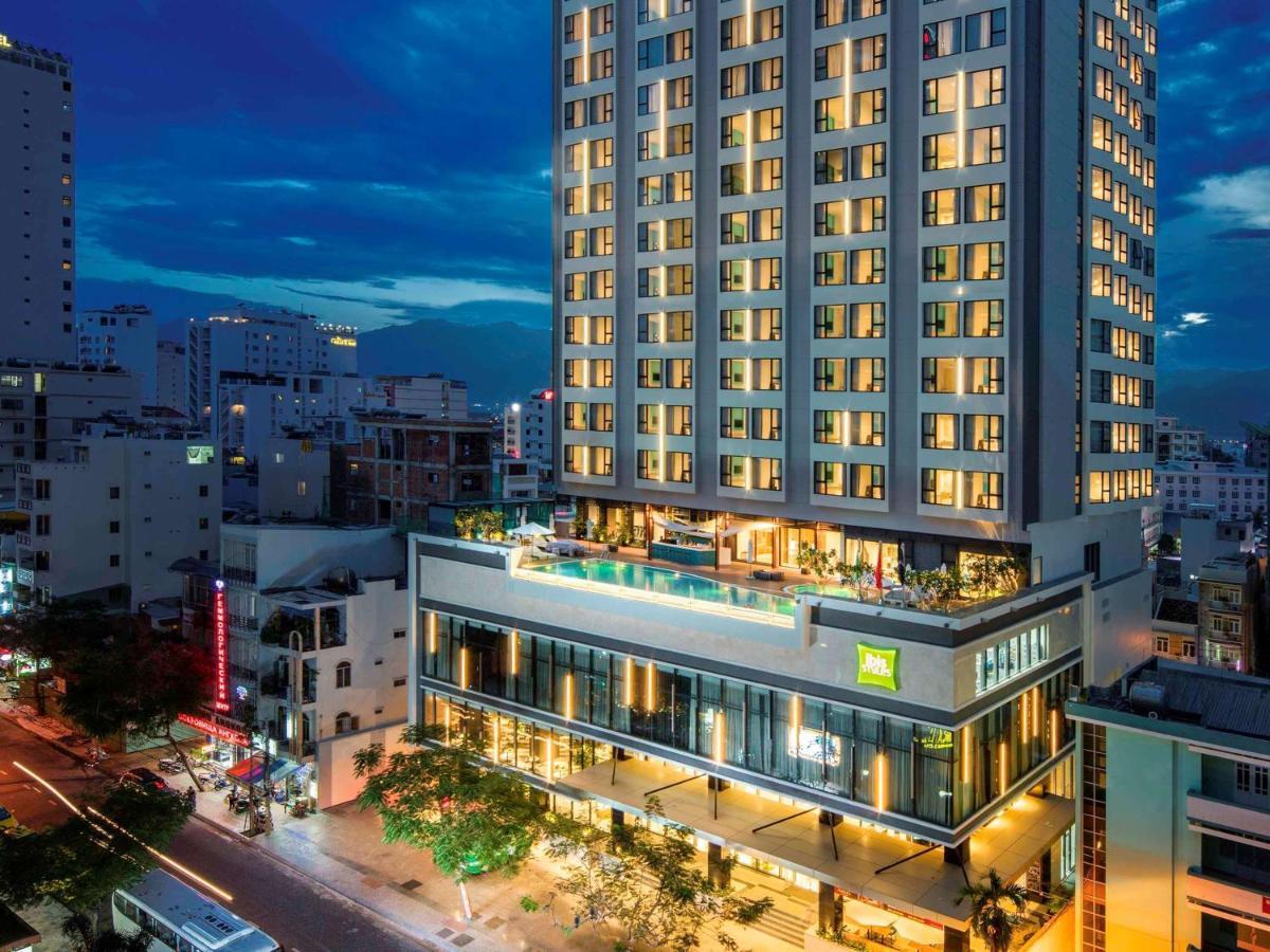 Готель Ibis Styles Нячанг Екстер'єр фото